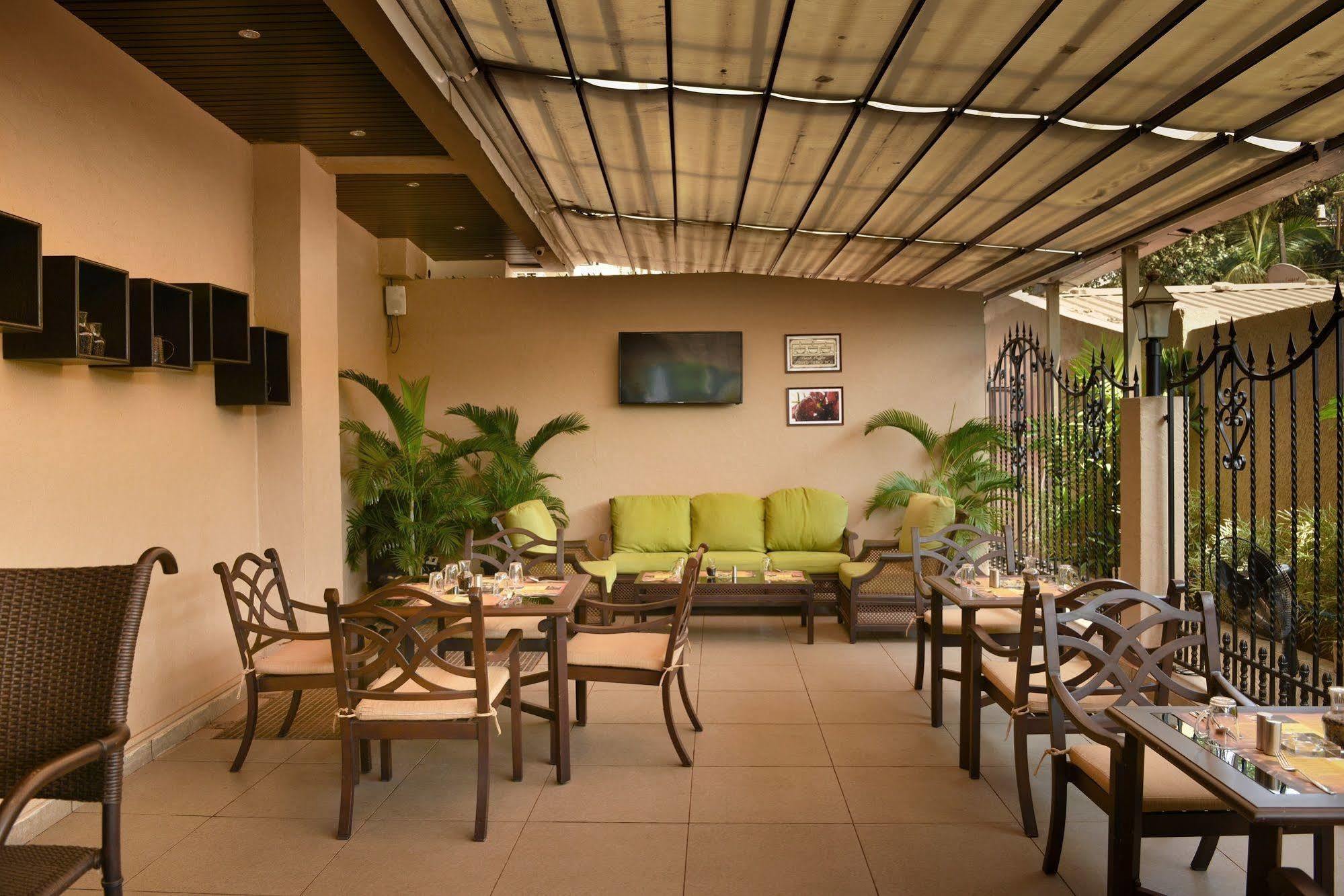 The Acacia Hotel y Spa Goa Sinquerim Exterior foto